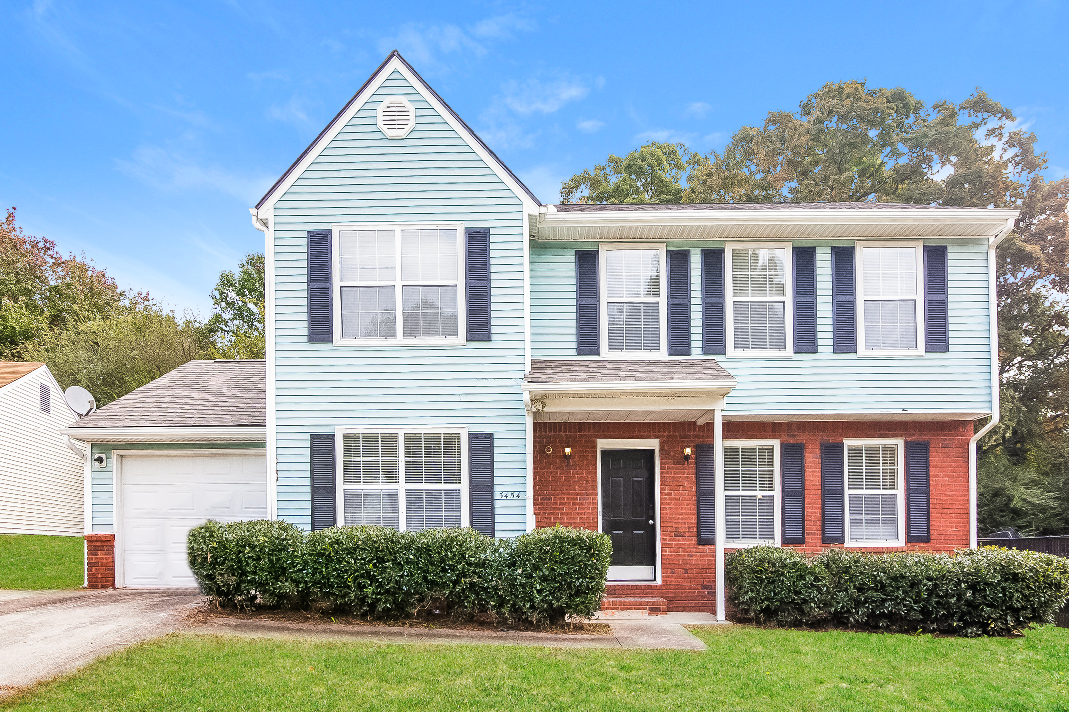 5454 Northcut Dr Atlanta, GA 30349